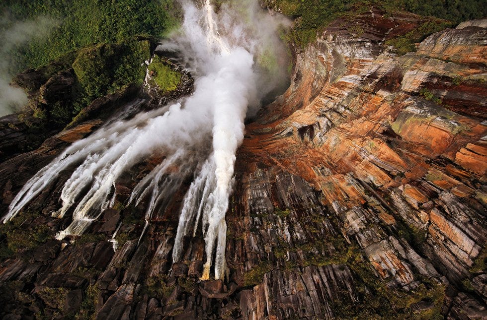 Canaima Tepuyes
