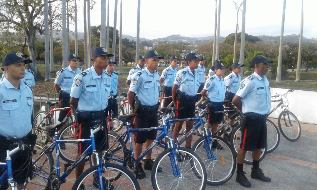 Despliegan brigada ciclística en el Parque Francisco de Miranda