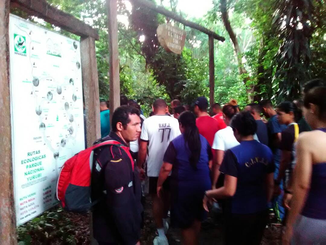 Integrantes del Comando de la Aviación visitó el Parque Nacional Yurubí