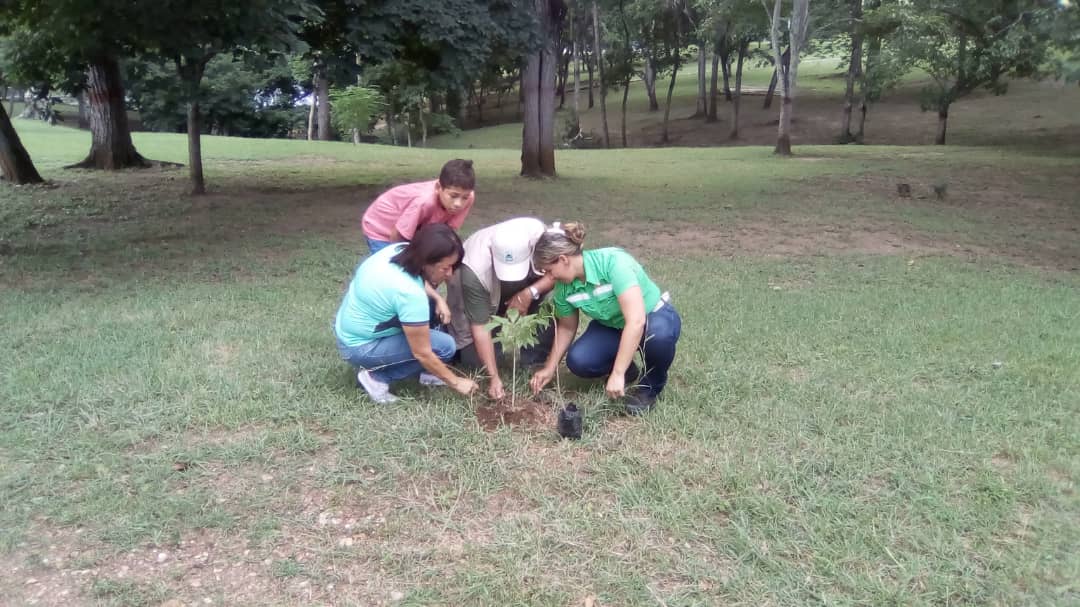 Estudiantes de Educación Básica visitan el Parque Recreacional Embalse Cumaripa
