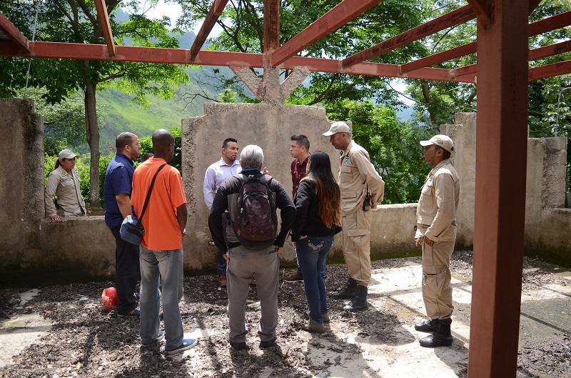 Inparques inspeccionó obras de Comando Central de Guardaparques en el Waraira Repano
